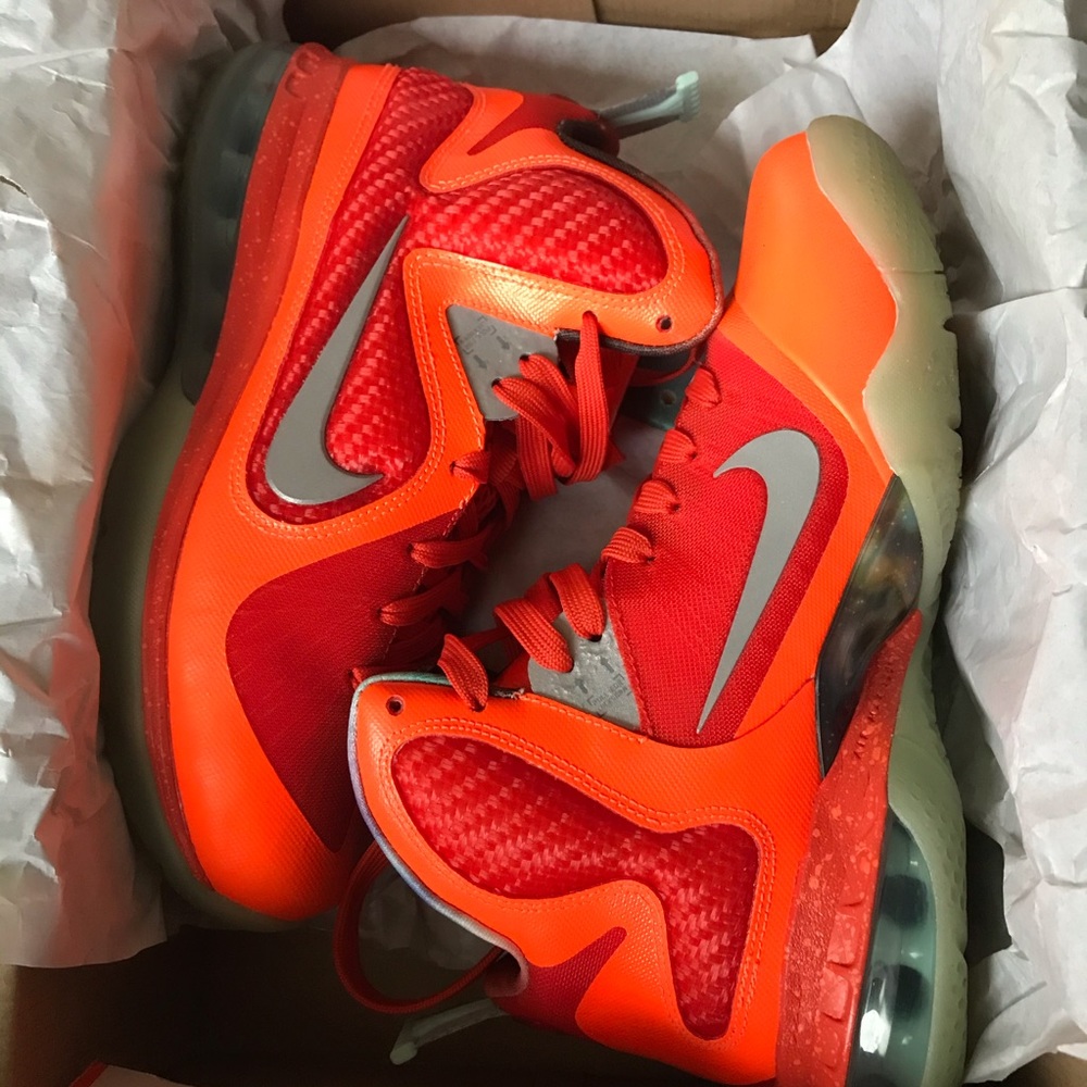 LEBRON 9 - Picture 10 of 12